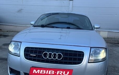 Audi TT, 2002 год, 950 000 рублей, 9 фотография