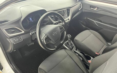 Hyundai Solaris II рестайлинг, 2017 год, 1 379 000 рублей, 23 фотография