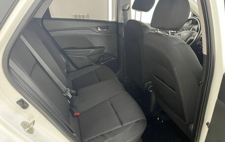 Hyundai Solaris II рестайлинг, 2017 год, 1 379 000 рублей, 24 фотография