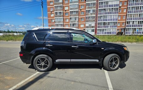 Mitsubishi Outlander III рестайлинг 3, 2008 год, 1 150 000 рублей, 4 фотография