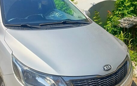 KIA Rio III рестайлинг, 2013 год, 1 200 000 рублей, 2 фотография