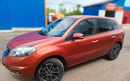 Renault Koleos I рестайлинг 2, 2012 год, 1 059 000 рублей, 2 фотография