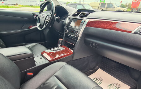 Toyota Camry, 2013 год, 1 400 000 рублей, 18 фотография