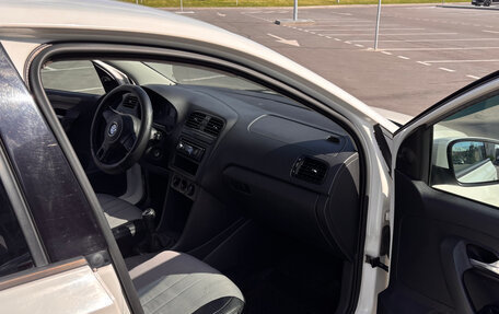 Volkswagen Polo VI (EU Market), 2010 год, 460 000 рублей, 9 фотография