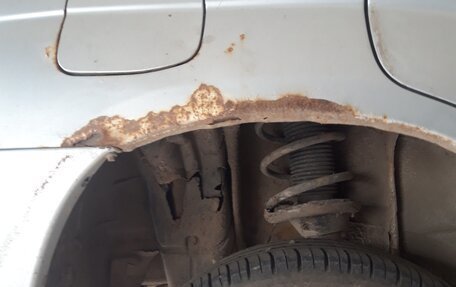 Subaru Forester, 2005 год, 390 000 рублей, 17 фотография