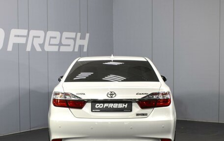 Toyota Camry, 2017 год, 2 350 000 рублей, 4 фотография