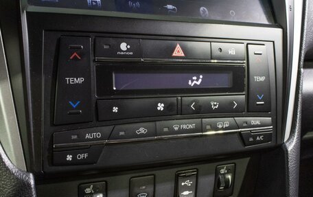 Toyota Camry, 2017 год, 2 350 000 рублей, 16 фотография