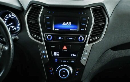 Hyundai Santa Fe III рестайлинг, 2017 год, 1 990 000 рублей, 7 фотография