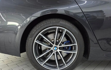 BMW 5 серия, 2021 год, 3 590 000 рублей, 5 фотография