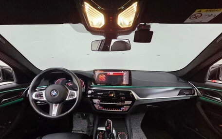 BMW 5 серия, 2021 год, 3 590 000 рублей, 7 фотография