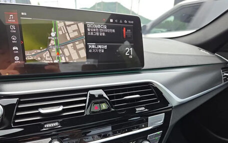 BMW 5 серия, 2021 год, 3 590 000 рублей, 9 фотография