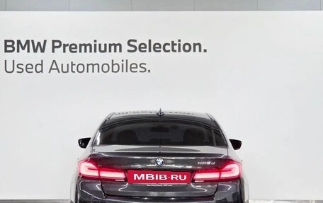 BMW 5 серия, 2021 год, 3 590 000 рублей, 4 фотография
