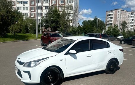 KIA Rio IV, 2020 год, 1 200 000 рублей, 2 фотография