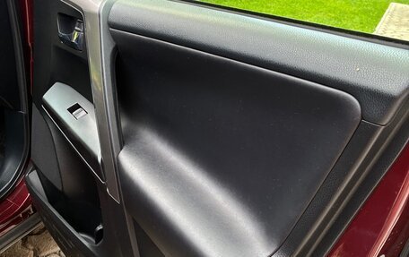 Toyota RAV4, 2016 год, 2 750 000 рублей, 11 фотография