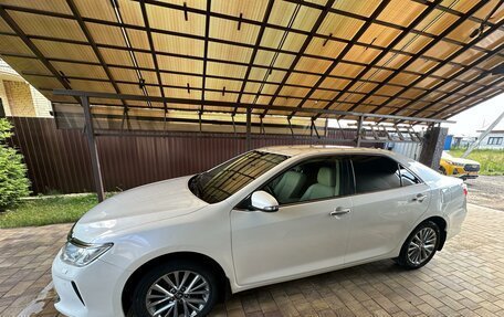 Toyota Camry, 2016 год, 2 050 000 рублей, 4 фотография