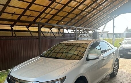 Toyota Camry, 2016 год, 2 050 000 рублей, 2 фотография