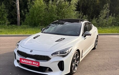 KIA Stinger I, 2019 год, 3 250 000 рублей, 25 фотография