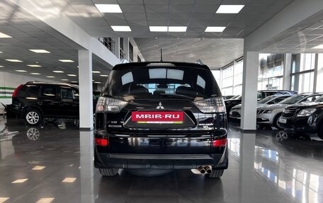 Mitsubishi Outlander III рестайлинг 3, 2007 год, 995 000 рублей, 4 фотография