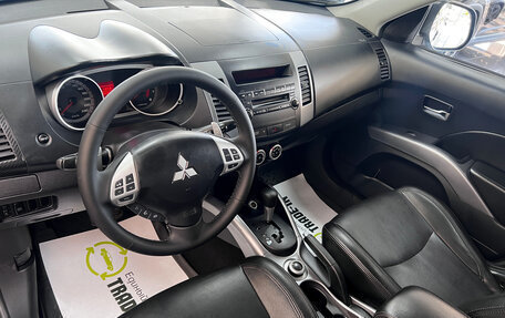 Mitsubishi Outlander III рестайлинг 3, 2007 год, 995 000 рублей, 9 фотография