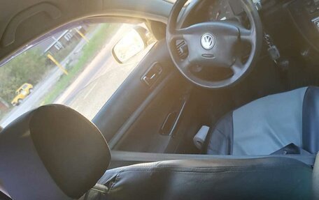 Volkswagen Passat B5+ рестайлинг, 1998 год, 180 000 рублей, 3 фотография