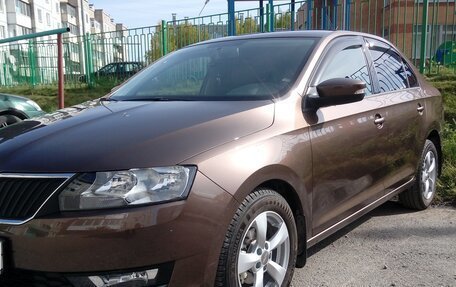 Skoda Rapid I, 2018 год, 1 100 000 рублей, 2 фотография