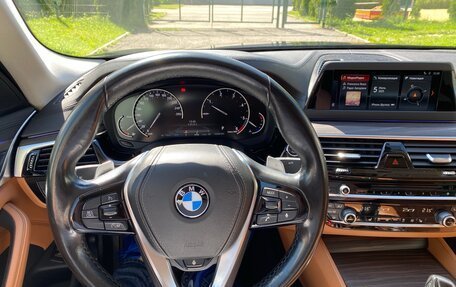 BMW 5 серия, 2018 год, 3 850 000 рублей, 20 фотография