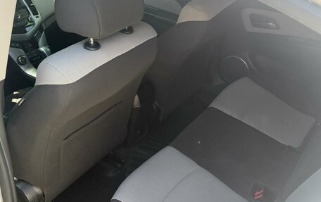Chevrolet Cruze II, 2012 год, 820 000 рублей, 4 фотография
