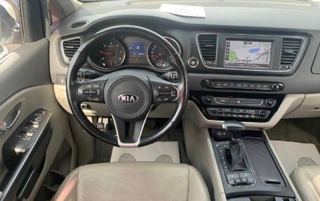 KIA Carnival III, 2018 год, 2 699 999 рублей, 4 фотография