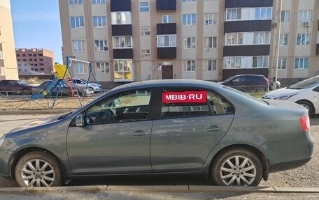 Volkswagen Jetta VI, 2008 год, 750 000 рублей, 4 фотография