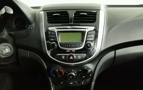 Hyundai Solaris II рестайлинг, 2011 год, 445 000 рублей, 12 фотография