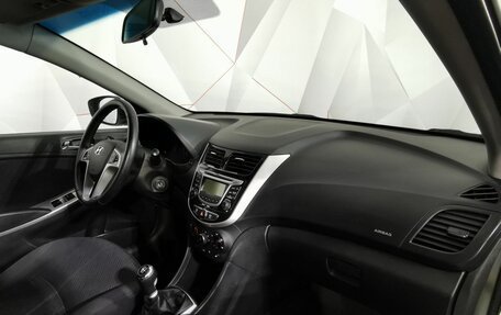 Hyundai Solaris II рестайлинг, 2011 год, 445 000 рублей, 10 фотография