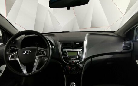 Hyundai Solaris II рестайлинг, 2011 год, 445 000 рублей, 11 фотография