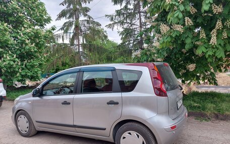 Nissan Note II рестайлинг, 2011 год, 650 000 рублей, 2 фотография