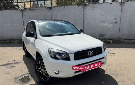 Toyota RAV4, 2008 год, 1 650 000 рублей, 2 фотография