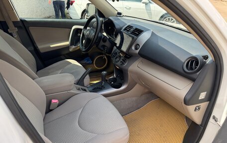 Toyota RAV4, 2008 год, 1 650 000 рублей, 16 фотография