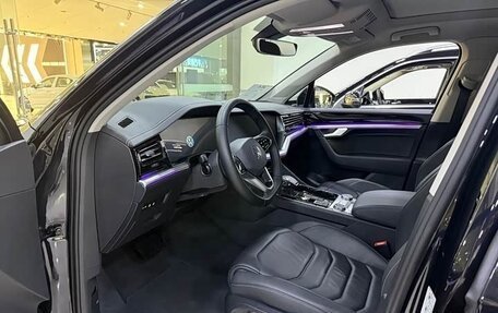 Volkswagen Touareg III, 2021 год, 4 899 000 рублей, 7 фотография