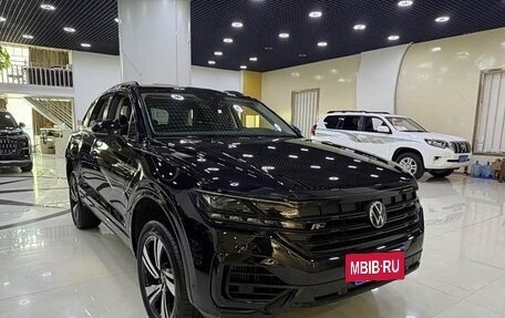 Volkswagen Touareg III, 2021 год, 4 899 000 рублей, 2 фотография