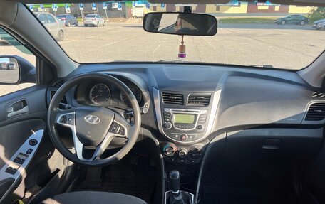 Hyundai Solaris II рестайлинг, 2014 год, 690 000 рублей, 7 фотография