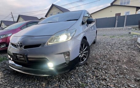 Toyota Prius, 2013 год, 1 420 000 рублей, 2 фотография