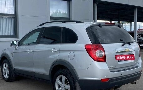 Chevrolet Captiva I, 2010 год, 921 000 рублей, 7 фотография