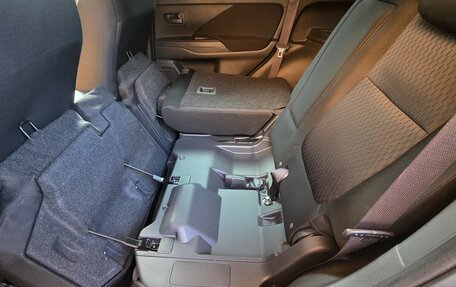 Mitsubishi Outlander III рестайлинг 3, 2012 год, 1 100 000 рублей, 27 фотография