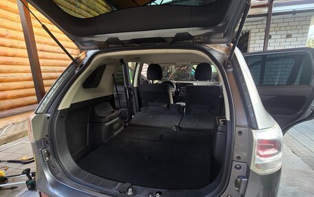 Mitsubishi Outlander III рестайлинг 3, 2012 год, 1 100 000 рублей, 24 фотография
