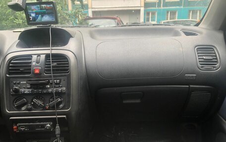 Mitsubishi Carisma I, 2002 год, 330 000 рублей, 2 фотография