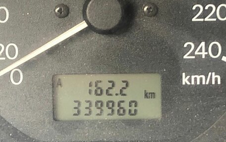 Mitsubishi Carisma I, 2002 год, 330 000 рублей, 13 фотография