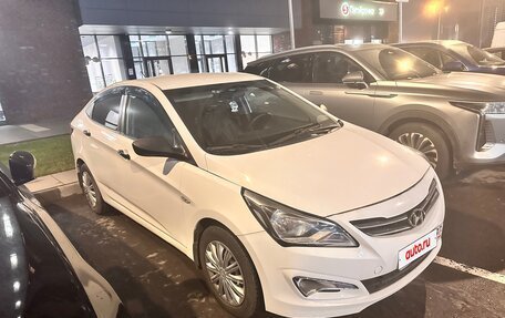 Hyundai Solaris II рестайлинг, 2015 год, 730 000 рублей, 7 фотография