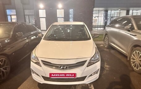 Hyundai Solaris II рестайлинг, 2015 год, 730 000 рублей, 9 фотография