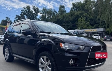 Mitsubishi Outlander III рестайлинг 3, 2010 год, 1 220 000 рублей, 4 фотография
