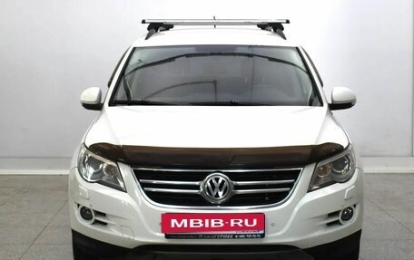 Volkswagen Tiguan I, 2010 год, 830 000 рублей, 2 фотография