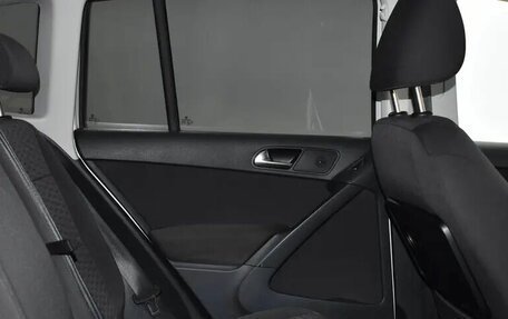 Volkswagen Tiguan I, 2010 год, 830 000 рублей, 12 фотография