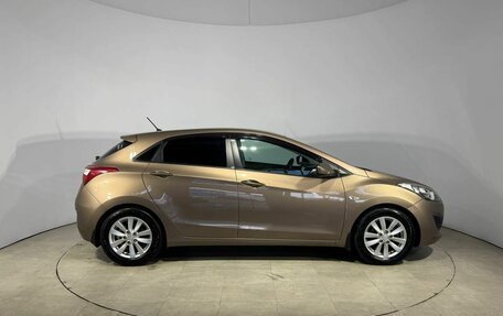 Hyundai i30 II рестайлинг, 2013 год, 969 000 рублей, 4 фотография